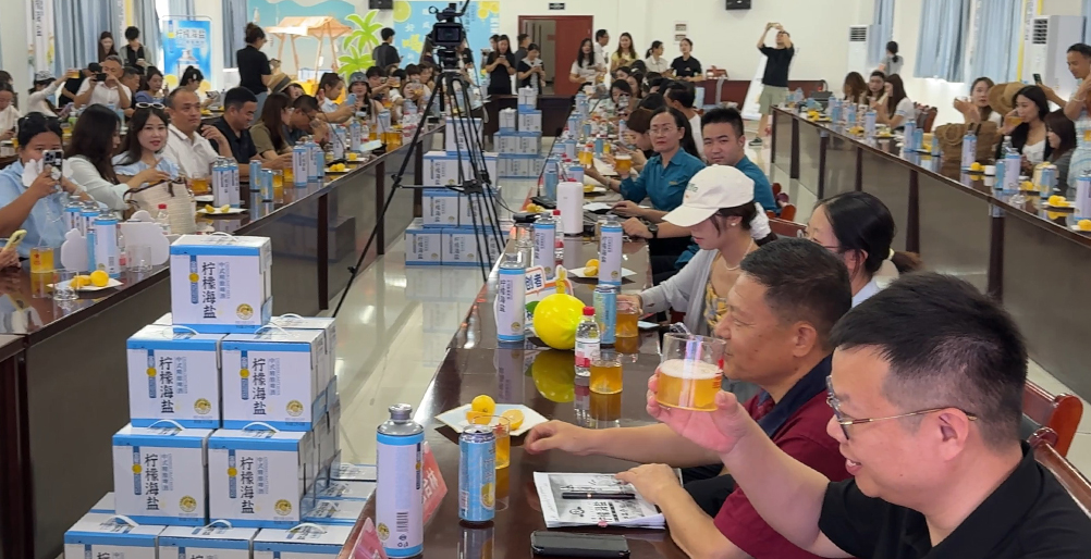致敬火爆网成立18周年